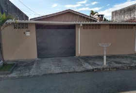 Foto Casa com 2 dormitórios à venda, 182 m² por R$ 370.000 - Parque Senhor do Bonfim - Taubaté/SP