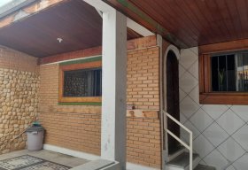 Foto Casa com 2 dormitórios à venda, 125 m² por R$ 395.000,00 - Esplanada Independência - Taubaté/SP