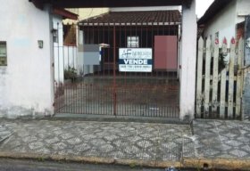 Foto Casa com 2 dormitórios à venda por R$ 550.000 - Umuarama - Ubatuba/SP