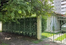 Foto Casa com 3 dormitórios à venda, 380 m² por R$ 1.600.000,00 - Jardim das Nações - Taubaté/SP