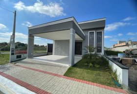 Foto Casa com 3 dormitórios à venda, 154 m² por R$ 990.000,00 - Estrada Nova Taubaté - Tremembé/SP