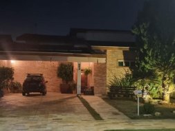 Casa com 3 dormitórios à venda, 277 m² por R$ 1.500.000,00 - Esplanada Independência - Taubaté/SP