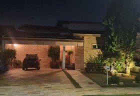 Foto Casa com 3 dormitórios à venda, 277 m² por R$ 1.500.000,00 - Esplanada Independência - Taubaté/SP