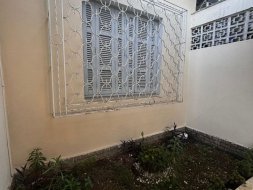 Casa com 3 dormitórios para alugar, 140 m² por R$ 3.000,00/mês - Jardim das Nações - Taubaté/SP