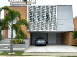 Casa com 3 suítes e 2 escritórios. Quiririm - Taubaté/SP