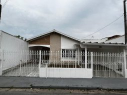 Casa com 5 dormitórios à venda, 190 m² por R$ 586.000,00 - Independência - Taubaté/SP