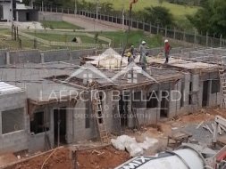 Casa de Condomínio de 2 quartos, 66m² no bairro Parque Residencial Maria Elmira, em Caçapava