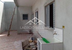 Foto Casa de 3 quartos, no bairro Borda da Mata, em Caçapava