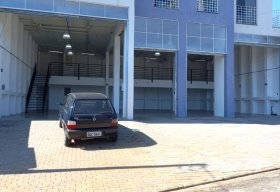 Foto Galpão para alugar, 300 m² por R$ 6.000,00/mês - Quinta das Frutas - Taubaté/SP