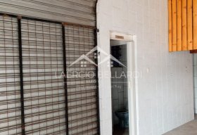 Foto Loja / Salão / Ponto Comercial de 60m² no bairro Parque Residencial Maria Elmira, em Caçapava