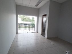 Ponto para alugar, 200 m² por R$ 3.240/mês - Vila São Geraldo - Taubaté/SP