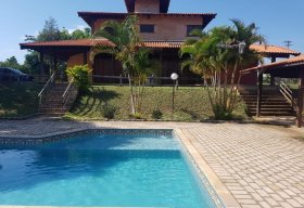 Foto Sítio com 4 dormitórios à venda, 30000 m² por R$ 1.272.000,00 - Loteamento Chácaras Ingrid - Taubaté/SP