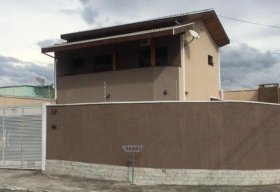 Foto Sobrado com 2 dormitórios à venda, 150 m² por R$ 425.000 - Vila Albina - Taubaté/SP