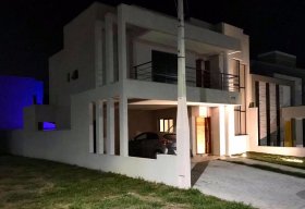 Foto Sobrado com 3 dormitórios à venda, 280 m² por R$ 1.400.000,00 - Campos do Conde Versailles - Tremembé/SP