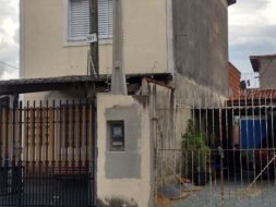 Sobrado com 3 dormitórios à venda por R$ 350.000 - Vila Rica - Pindamonhangaba/SP