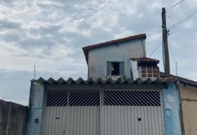 Foto Sobrado com 3 dormitórios à venda, 110 m² por R$ 350.000 - Esplanada Santa Terezinha - Taubaté/SP
