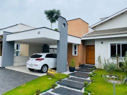 Sobrado com 3 dormitórios à venda, 204 m² por R$ 1.350.000,00 - Campos do Conde Chambord - Tremembé/SP