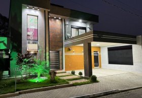 Foto Sobrado com 3 dormitórios à venda, 267 m² por R$ 1.440.000 - Condomínio Parque das Araucárias - Tremembé/SP