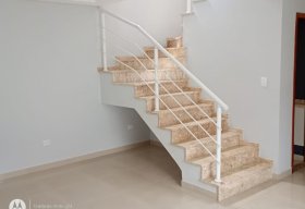 Foto Sobrado com 3 dormitórios à venda, 121 m² por R$ 580.000,00 - Vila Areao - Taubaté/SP