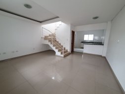 Sobrado com 3 dormitórios à venda, 119 m² por R$ 530.000,00 - Vila Areao - Taubaté/SP