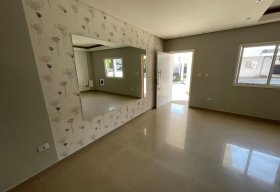 Foto Sobrado com 3 dormitórios à venda, 119 m² por R$ 560.000,00 - Vila Areao - Taubaté/SP
