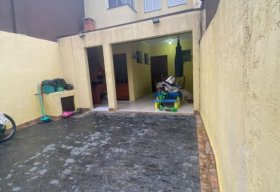 Foto Sobrado com 3 dormitórios à venda, 85 m² por R$ 630.000 - Monção - Taubaté/SP