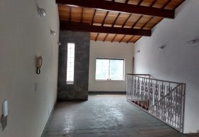 Foto Sobrado com 4 dormitórios à venda, 380 m² por R$ 640.000,00 - Centro - Taubaté/SP