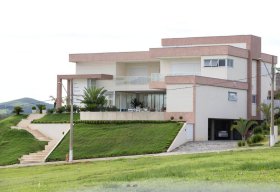 Foto Sobrado com 5 dormitórios, 1180 m² - venda por R$ 8.800.000,00 ou aluguel por R$ 31.000,00/mês - Condomínio Residencial Altos da Quinta - São José dos Campos/SP