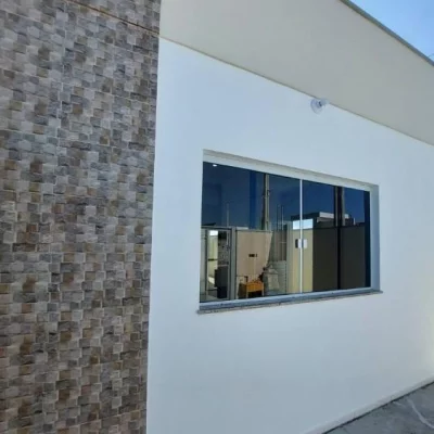 Taubaté: CASA 2 DORMITÓRIOS COM SUÍTE  NOVA NO AREÃO