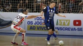 Taubaté Umbro Futsal é superado pelo Cascavel