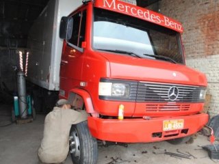 Foto de Posto de Molas Caminhoneiro