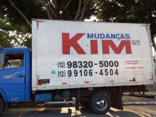 Foto de Kim Fretes e Mudanças