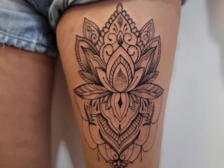 Foto de Tati Laukaz Especialista em Tatuagens Femininas desde 2009