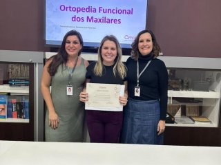 Foto de Natalia Zuin - Odontologia Integrativa