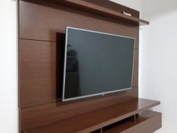 Lindo painel rack de móveis planejados 