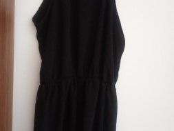 Macacão preto fino tamanho M