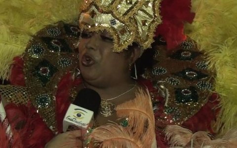 Estiva se prepara para seduzir no carnaval