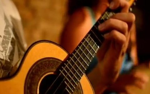 Grupo de samba e choro se apresenta neste domingo