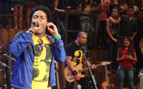 Thalles Roberto faz show em Taubaté nesta sexta