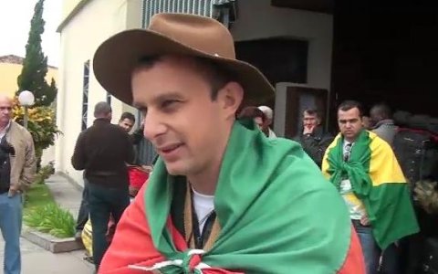 Jovens participam de encontro em Taubaté a caminho da JMJ