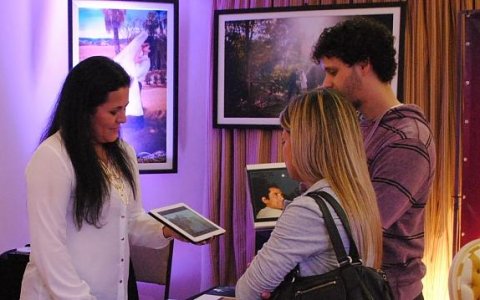 Feira ajuda noivos a se prepararem para casamento