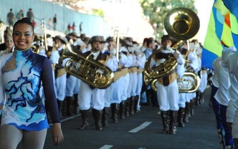 Famuta encerra desfile de 7 de setembro