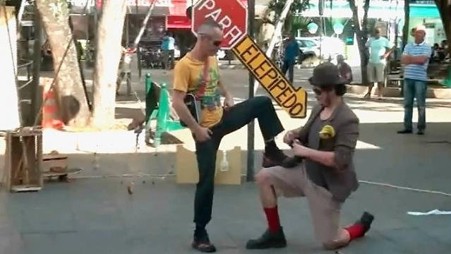 Com música e humor começa o Festiva Nacional de Teatro em Taubaté