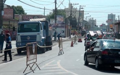 Avenida Independência passa por recapeamento