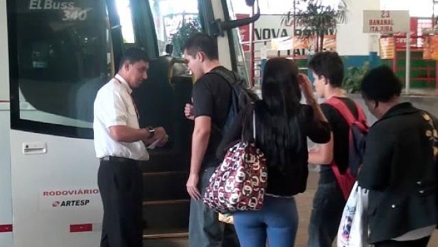Rodoviária fica lotada para feirado