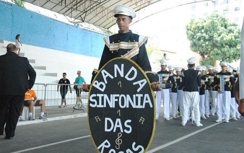 Banda de Tambores Sinfonia das Rosas - RJ