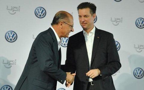 Geraldo Alckmin participa de evento na Volkswagen 