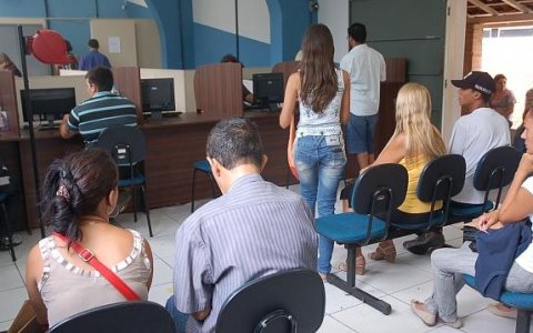 Treze vagas estão disponíveis no Balcão de Emprego