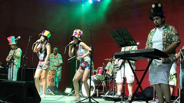 Quririm tem primeira noite de folia 