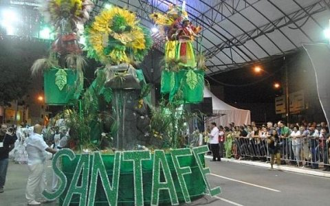 Desfile da Escola de Samba Acadêmicos da Santa Fé